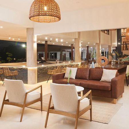 Cara Hotels Trinidad Claxton Bay Экстерьер фото